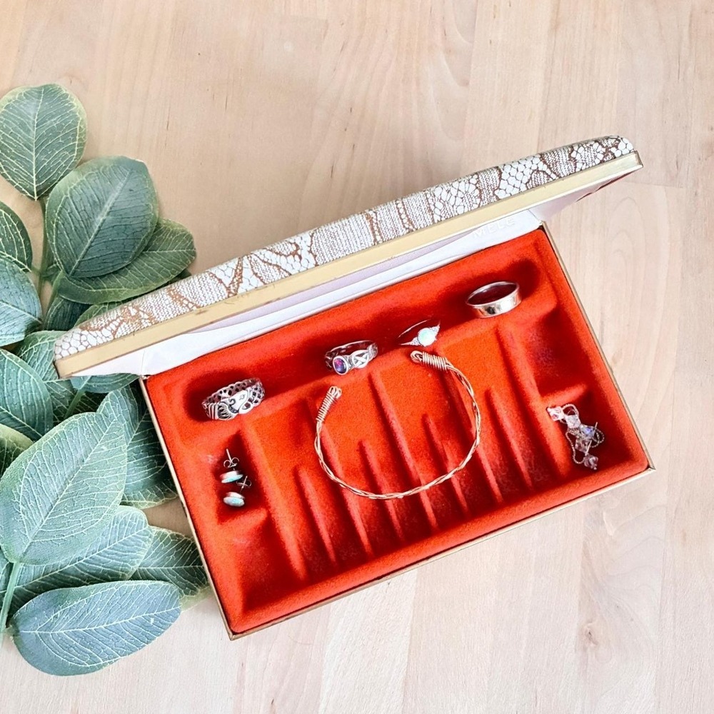 Vintage Mele Jewelry Organizer Mid Century Travel Jewelry Case Clamshell Box
